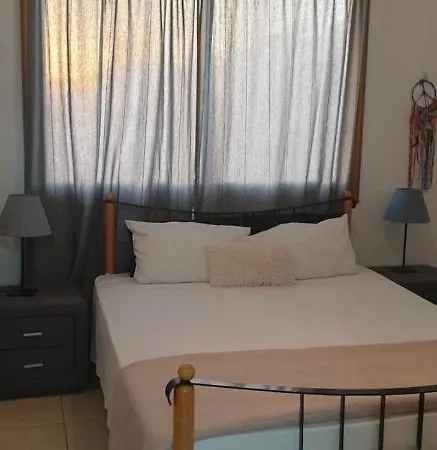 Charalambous 公寓 Paphos