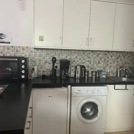 Charalambous Apartment *