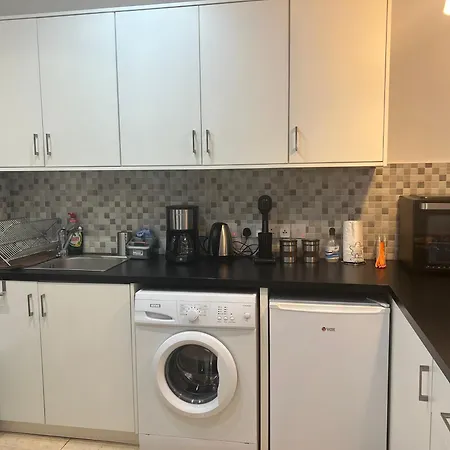 Apartment Charalambous