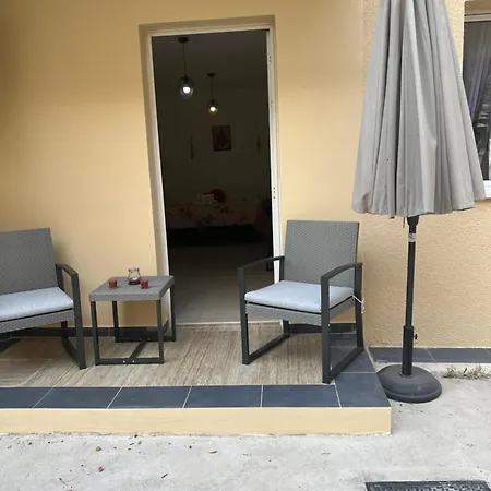 Charalambous Apartment *