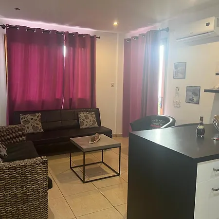 Apartment Charalambous