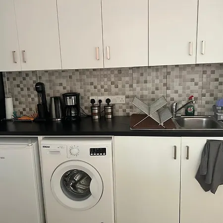 Charalambous Apartment Paphos