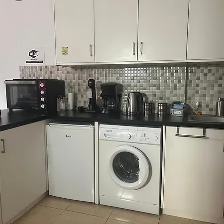 Charalambous Apartment *