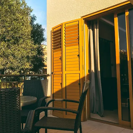 Charalambous Apartment