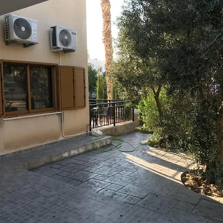 Charalambous Пафос