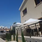 아파트 Charalambous 파포스
