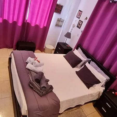 Charalambous Apartamento