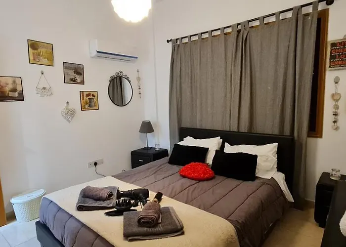 Charalambous Apartmán *